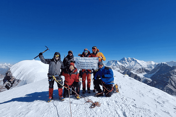 Top 5 Reasons Mera Peak Should Be on Your Bucket List