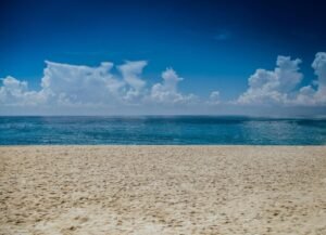What to Wear to the Beach: A Guide to Stylish & Functional Beachwear